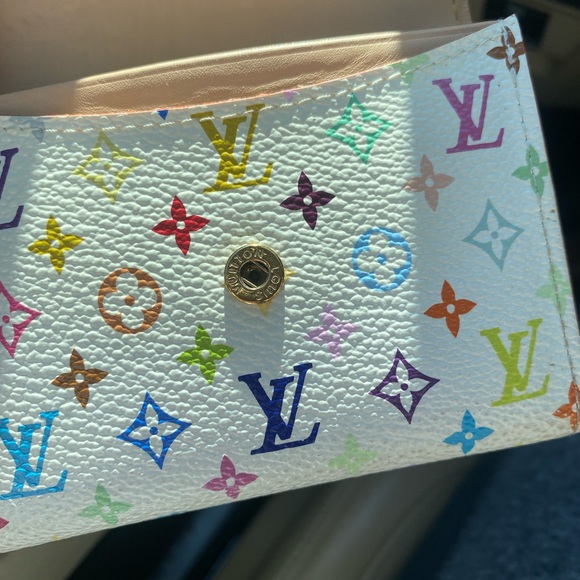 Reposhing  🤩 LV White Multicolor Flap Card coin case holder wallet 💚💛💗💙❤️💜 - Picture 7 of 16